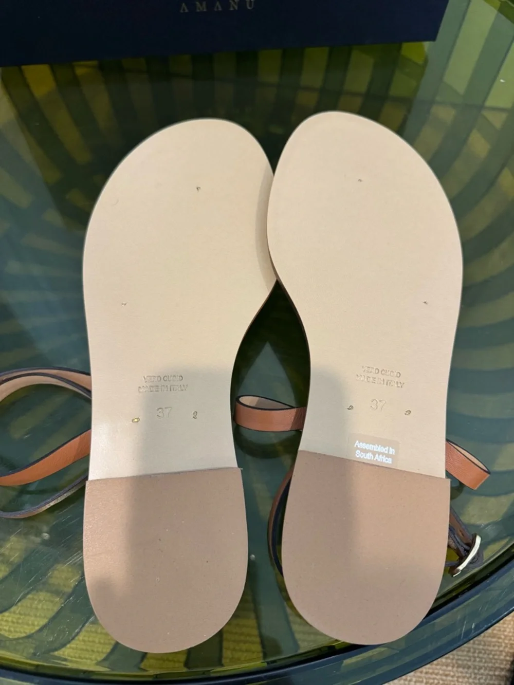 AMÀNU Tan Leather Sandals with Gold Accent